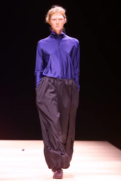 Look 27